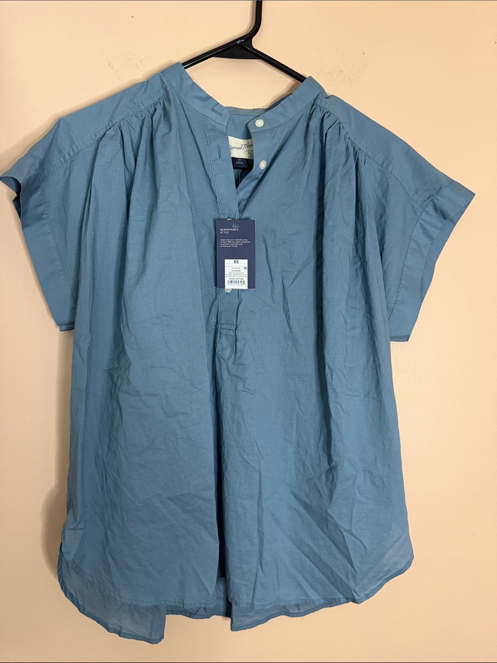 Universal Thread Dusty Blue Short-Sleeve Popover Blouse